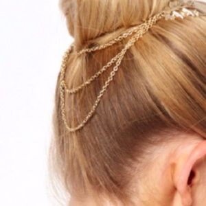 Silver double hair comb and chain headpiece